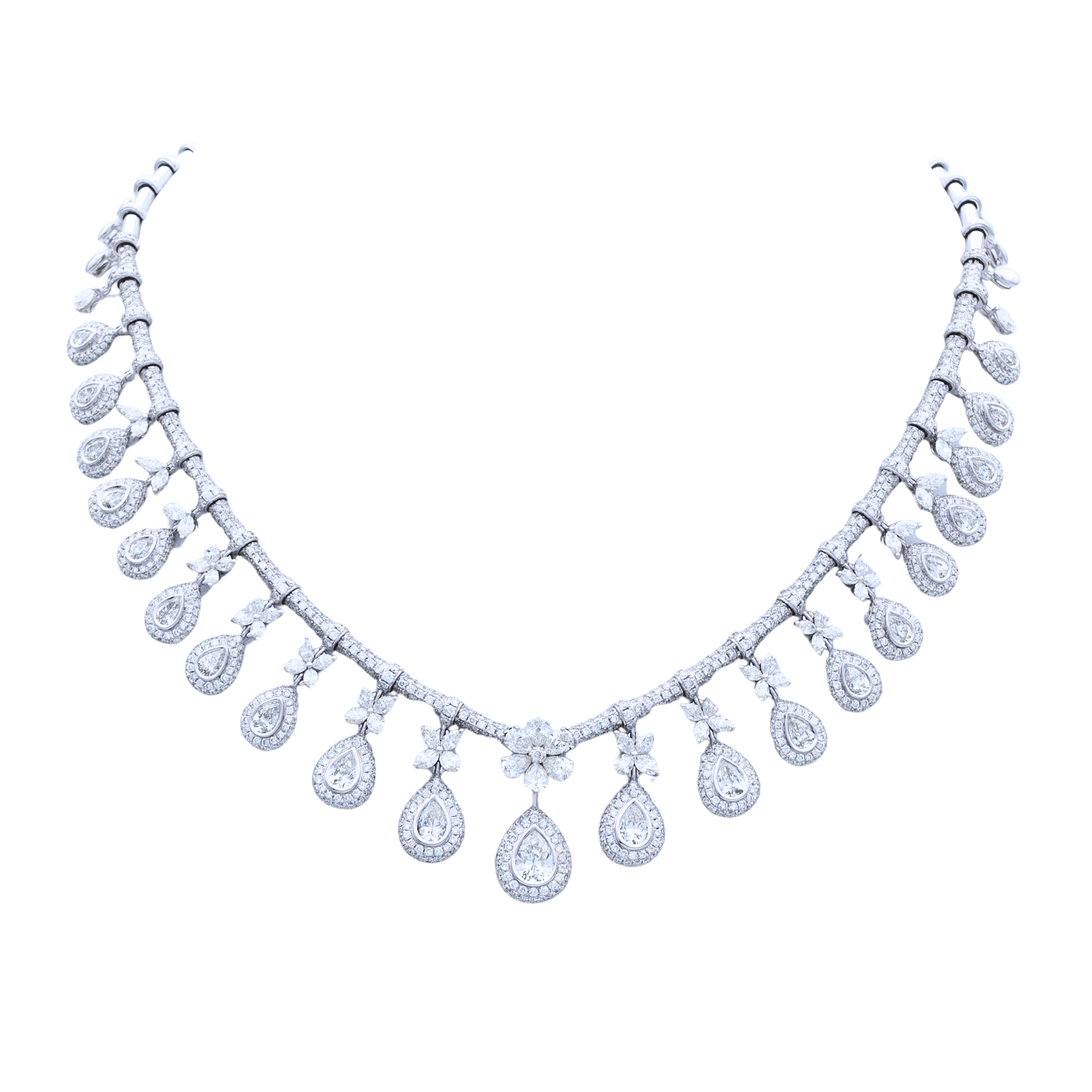 COLLINS NECKLACE