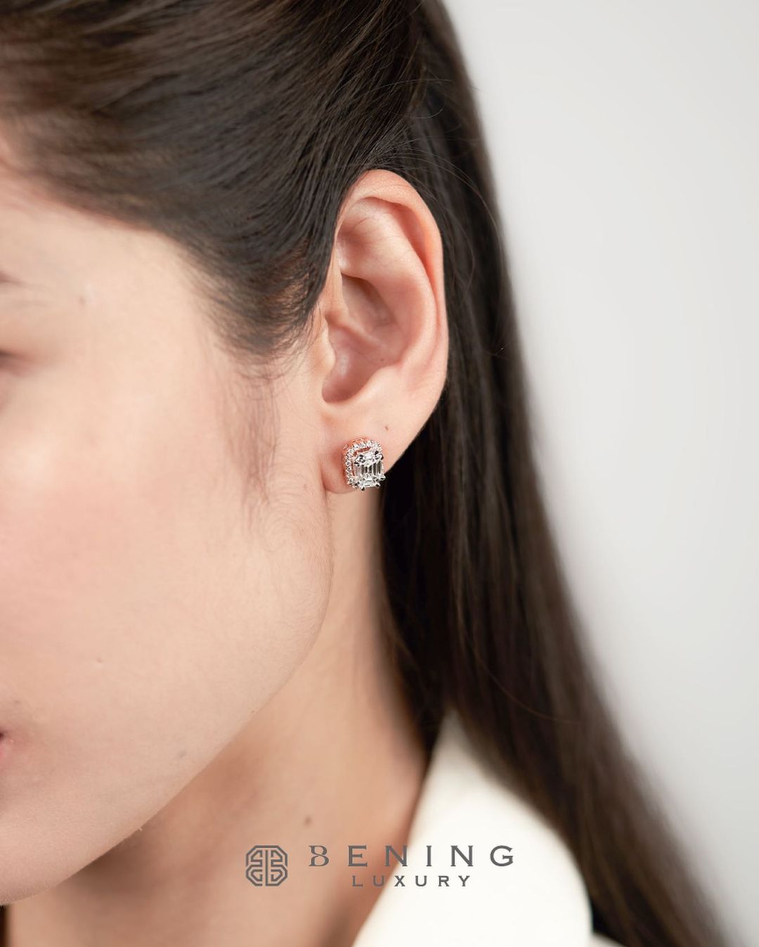 NOEMIE PIECUT EARRINGS IN YELLOW GOLD