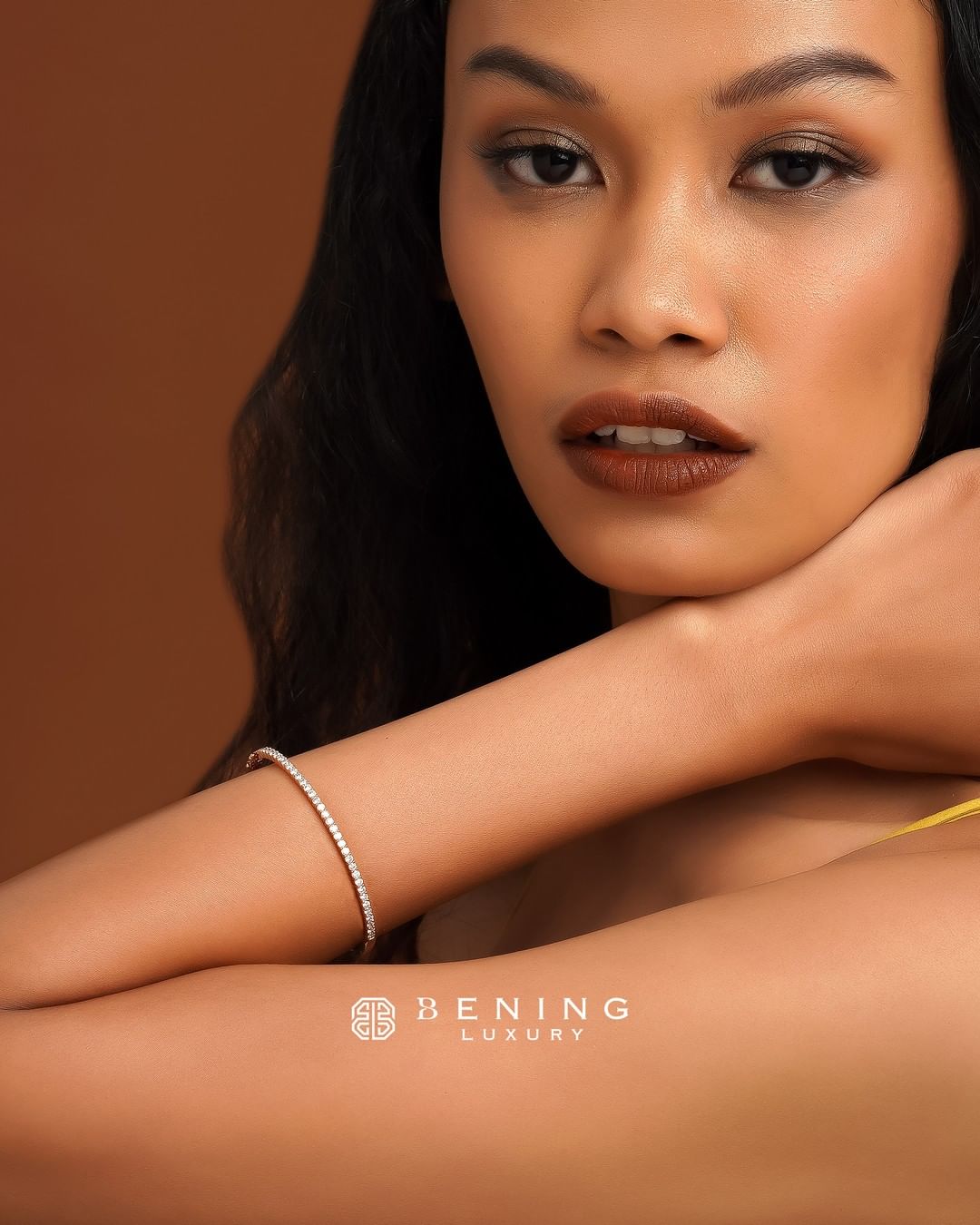 EZARA BANGLE IN ROSE GOLD