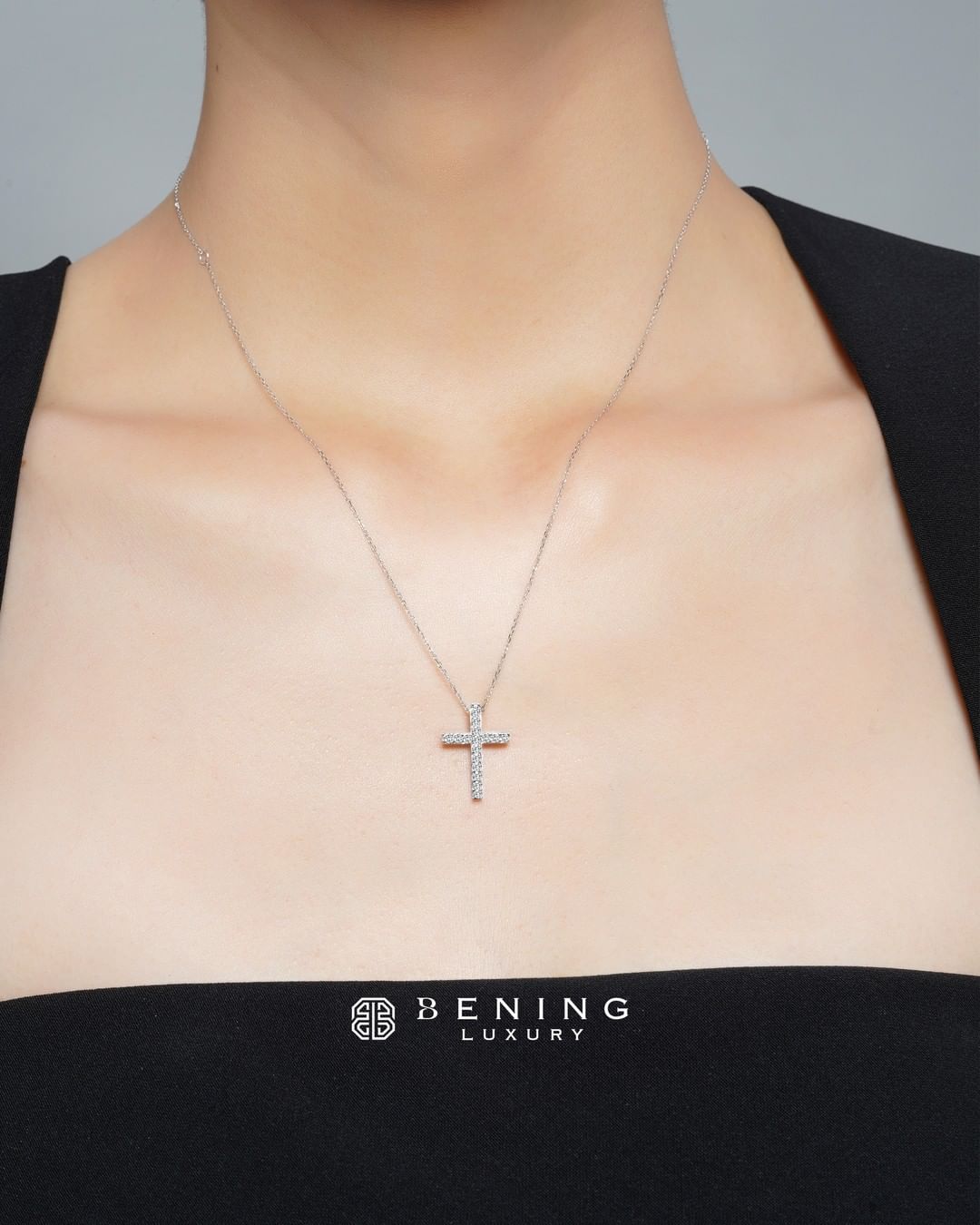MAGDALENE CROSS PENDANT